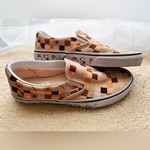 breast cancer awareness slip on vans